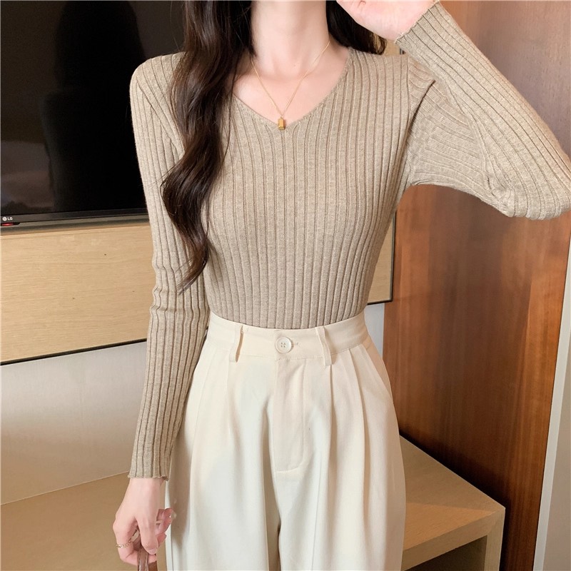 Women's V-Neck Long Sleeve Knit Top 2026 Fall Slim Fit Pullover Sweater - Image 3