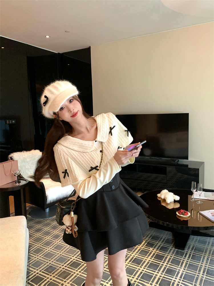 Women's Cotton Spring Fashion Set with Short Skirt - Slim Fit Casual Two-Piece Outfit - Image 4