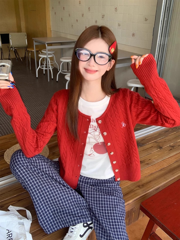 Red Cardigan Women's Fall Winter 2026 Cable Knit Sweater Outerwear