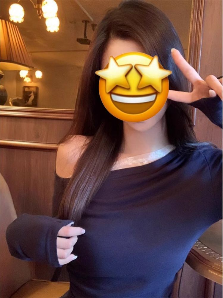 Women's Off-Shoulder Long Sleeve Lace Panel Slim Fit T-Shirt White Navy 2026 Summer - Image 3